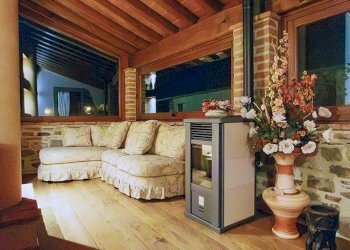 Foto 21 - Villa LOC TULLIANO
 
27, Castel Focognano - foto 21