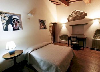 Foto 28 - Villa LOC TULLIANO
 
27, Castel Focognano - foto 28