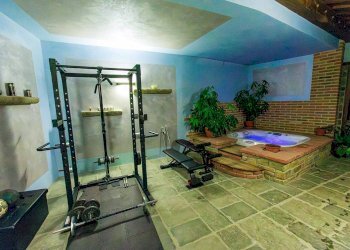 Foto 33 - Villa LOC TULLIANO
 
27, Castel Focognano - foto 33