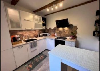 Foto 2 - Trilocale VIA ARCHIANO
 
16, Poppi - foto 2