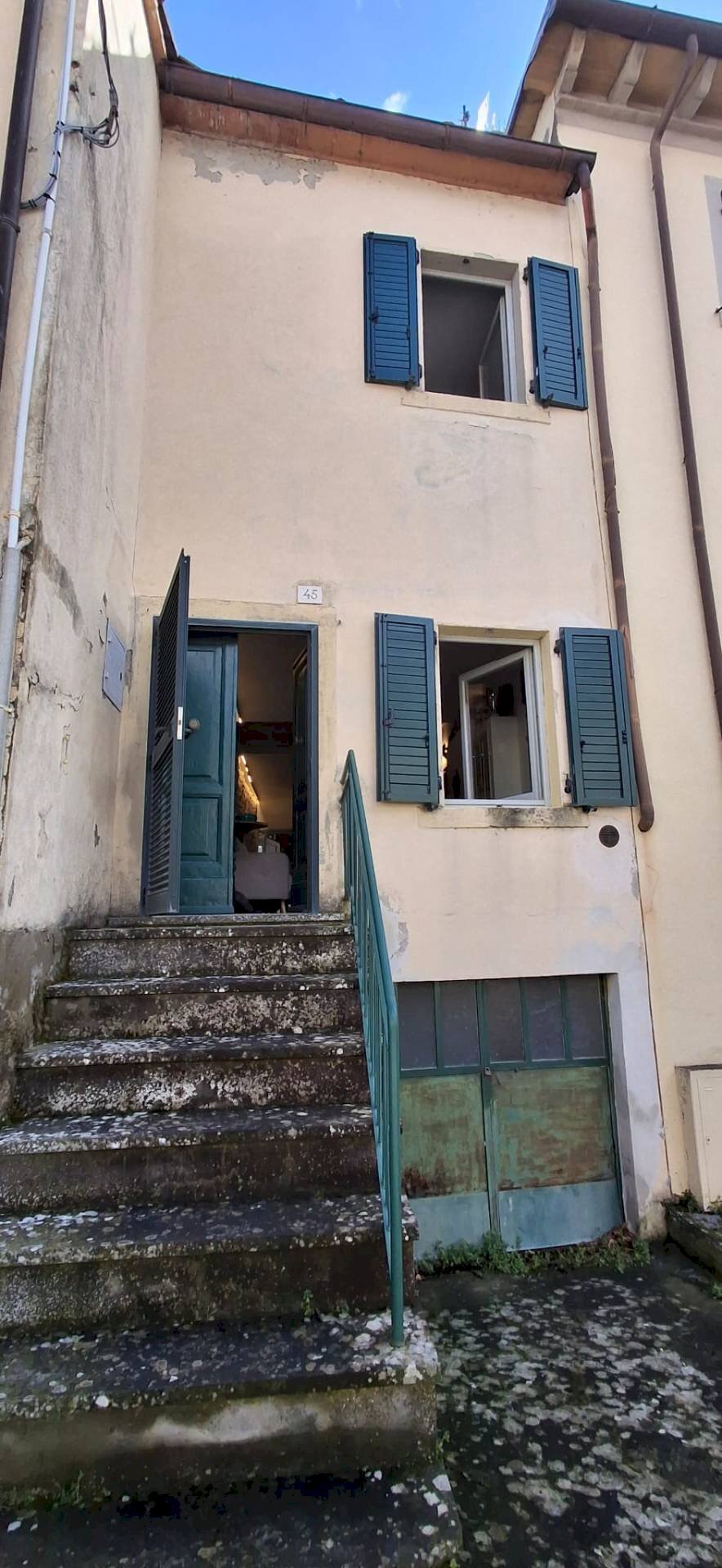 Foto 1 - Quadrilocale VIA DELLA PORTA MOGGIONA
 
45, Poppi - foto 1