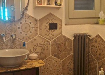 Foto 5 - Quadrilocale VIA DELLA PORTA MOGGIONA
 
45, Poppi - foto 5