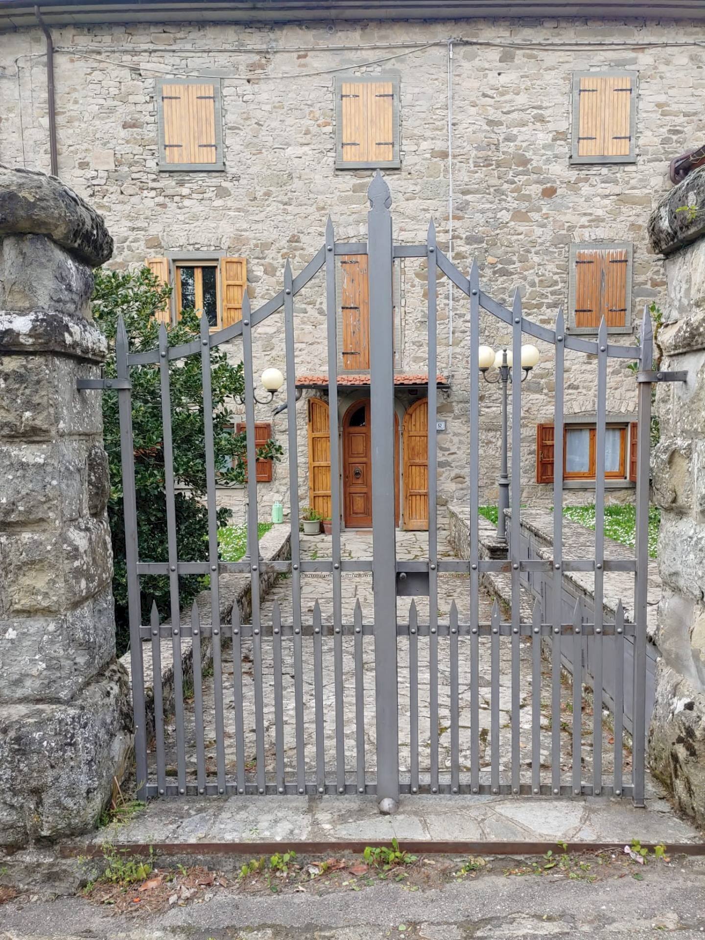 Foto 2 - Bilocale LOC COREZZO
 
52, Chiusi della Verna - foto 2