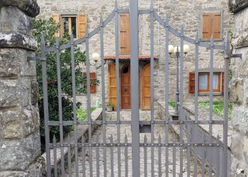 Foto 2 - Bilocale LOC COREZZO
 
52, Chiusi della Verna - foto 2