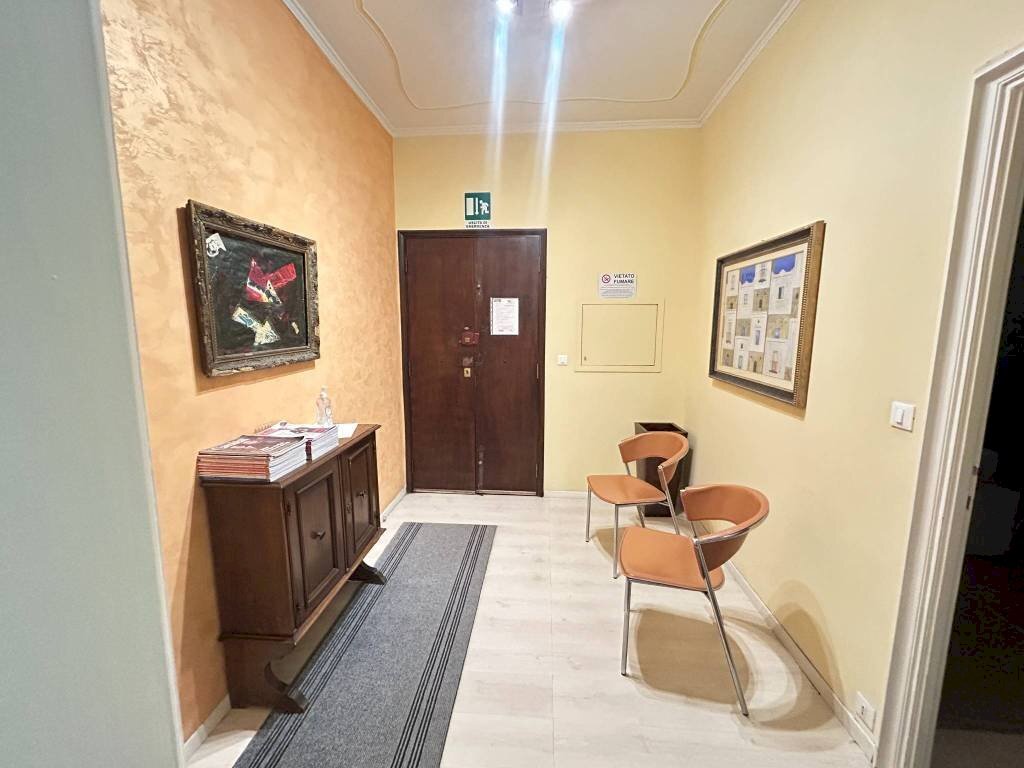 Interno palazzo - Office via Antonio Cecchi, 4, Genova - photo 1