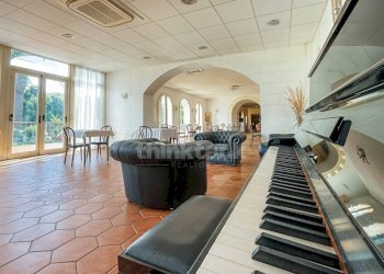 Foto 10 - Villa via isola
 
SNC, Siracusa - foto 10