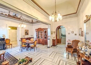 Foto 11 - Villa Piazza Enrico Cimbali
 
snc, Bronte - foto 11