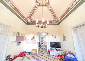 Foto 23 - Villa Piazza Enrico Cimbali
 
snc, Bronte - foto 23