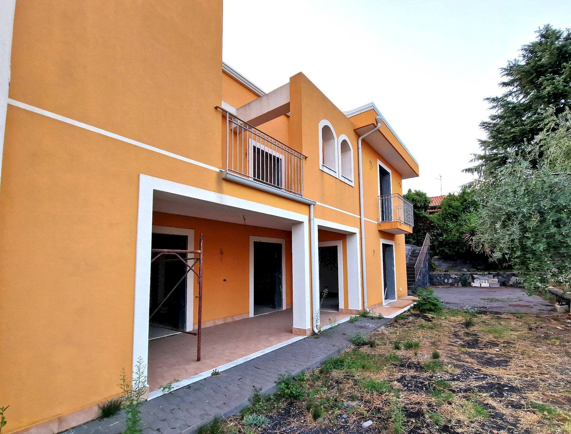 Foto 1 - Villa via padre pio
 
snc, Pedara - foto 1