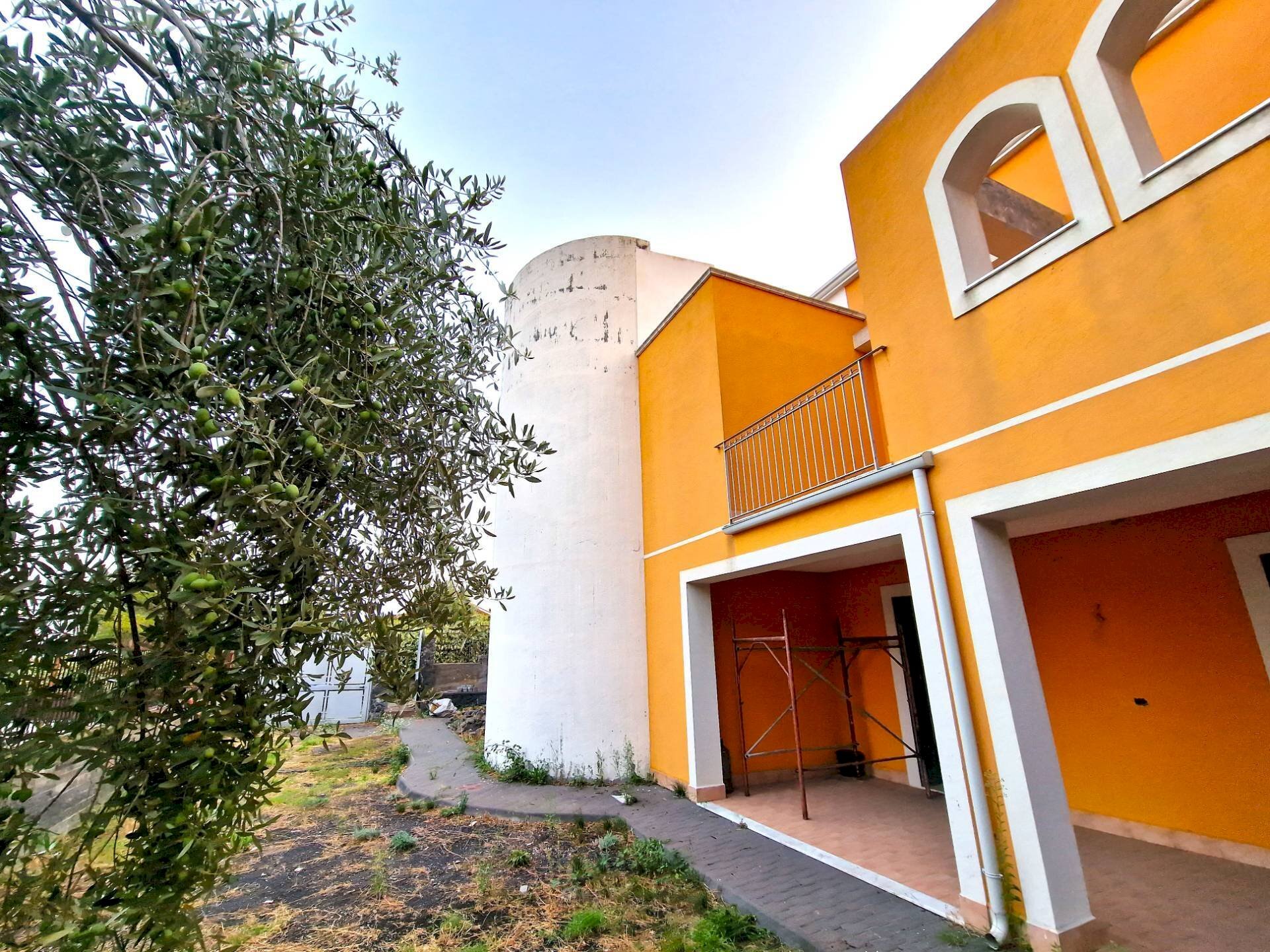 Foto 3 - Villa via padre pio
 
snc, Pedara - foto 3