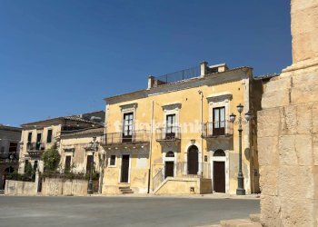 Foto 3 - Villa Piazza Sant' Antonio
 
snc, Ispica - foto 3