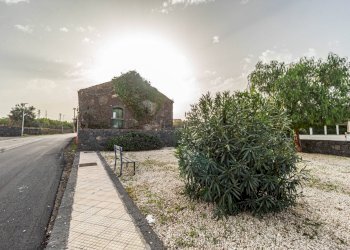 Foto 2 - Rustico Via Spirito Santo
 
snc, Aci Sant'Antonio - foto 2