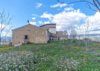 Foto 3 - Rustico contrada pacinosi
 
snc, Nissoria - foto 3