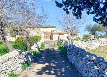 Foto 3 - Rustico VIa Modica Ispica
 
snc, Modica - foto 3