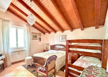 Foto 11 - Villa via vecchiuzzi
 
snc, Aci Bonaccorsi - foto 11