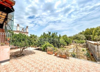 Foto 19 - Villa via vecchiuzzi
 
snc, Aci Bonaccorsi - foto 19