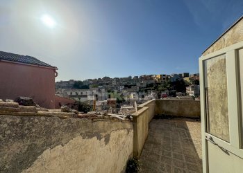 Foto 8 - Independent house Ronco Scalzo
 
9, Palazzolo Acreide - photo 8