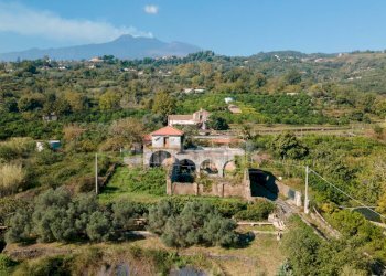 Foto 1 - Rustic Via filippo Meda
 
snc, Giarre - photo 1