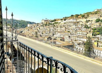 Foto 2 - Villa Corso San Giorgio
 
snc, Modica - foto 2