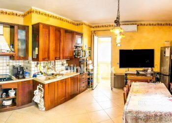 Foto 1 - Appartamento via Litrussa
 
3, Acireale - foto 1