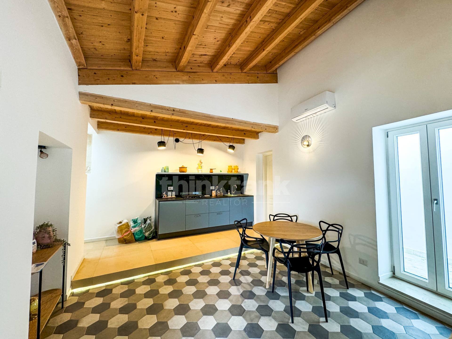 Foto 2 - Quadrilocale Via Vittorio Veneto
 
snc, Siracusa - foto 2