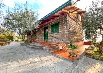 Foto 21 - Villa crovacchi
 
snc, Santa Maria di Licodia - foto 21