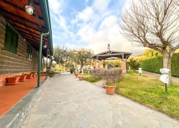 Foto 23 - Villa crovacchi
 
snc, Santa Maria di Licodia - foto 23