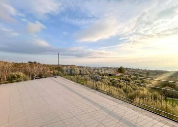 Foto 34 - Villa crovacchi
 
snc, Santa Maria di Licodia - foto 34