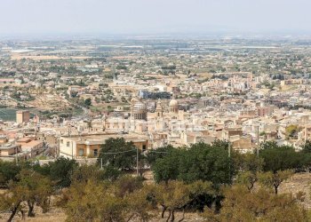 Foto 5 - Villa Via Bolivia
 
snc, Comiso - foto 5