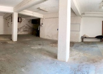 Foto 2 - Magazzino Savona - foto 2