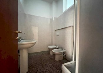 Foto 17 - Trilocale Savona - foto 17