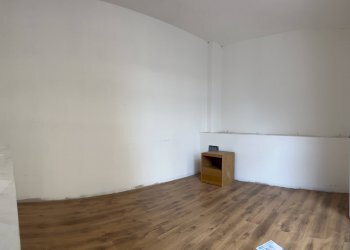 Foto 1 - Magazzino Savona - foto 1