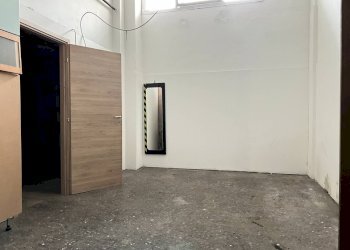 Foto 14 - Magazzino Savona - foto 14