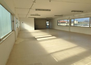 Foto 8 - Magazzino via dei Metalmeccanici, Camaiore - foto 8