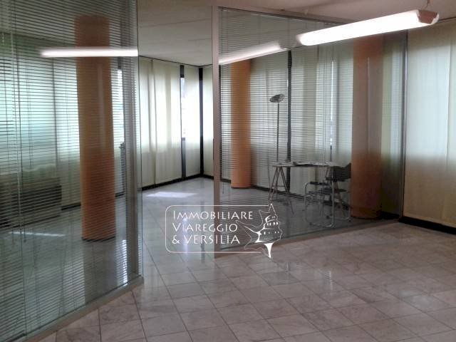 Foto 1 - Ufficio via Tobino, Viareggio - foto 1