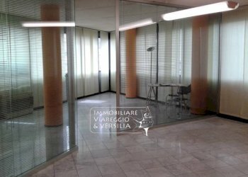 Foto 2 - Capannone via Tobino, Viareggio - foto 2