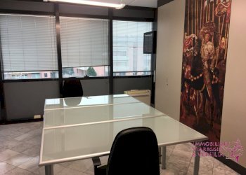 Foto 5 - Capannone via Tobino, Viareggio - foto 5