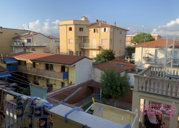 Foto 19 - Appartamento viale Pistelli, Camaiore - foto 18