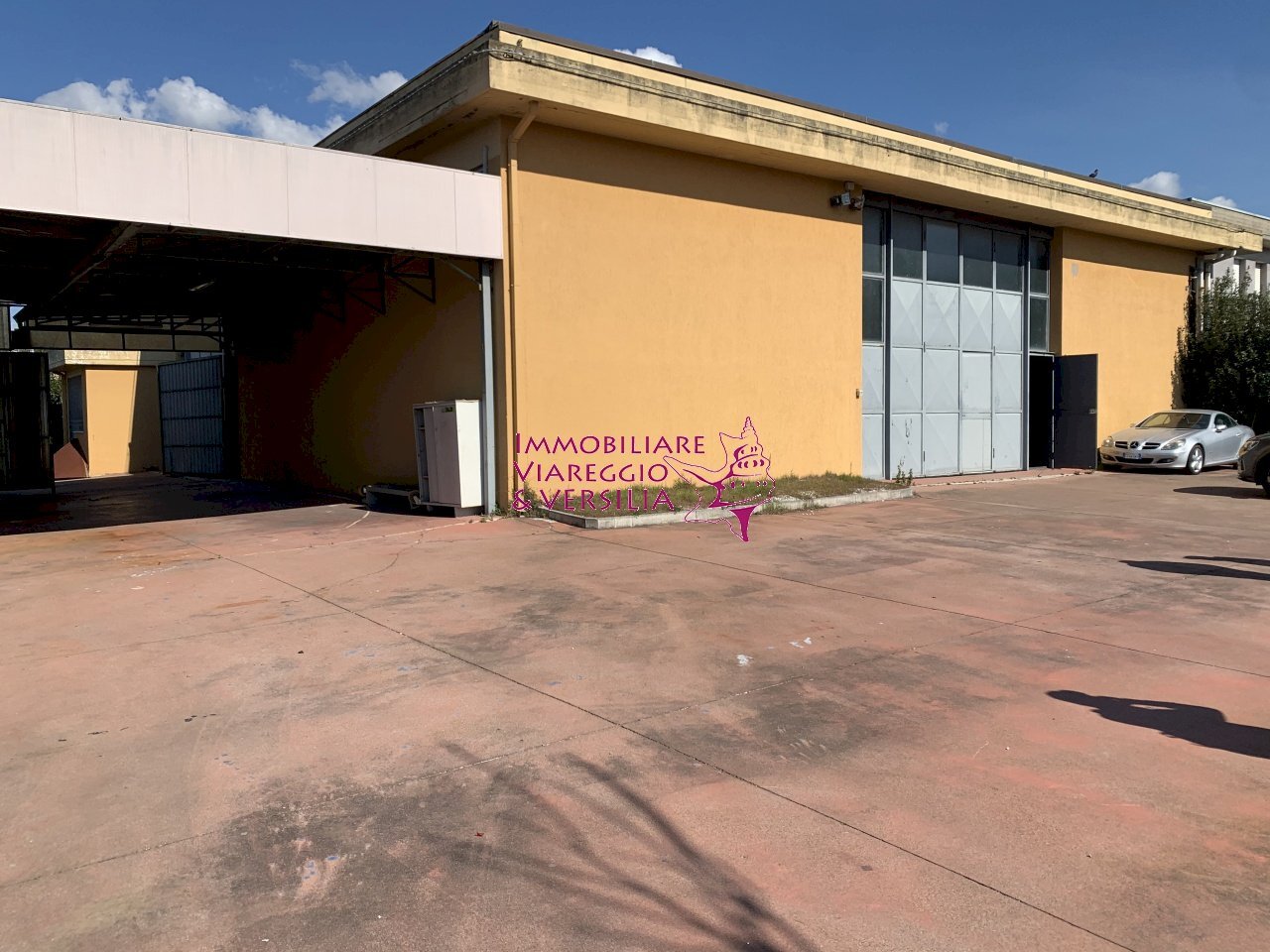 Esterno capannone - Magazzino via dei falegnami, Camaiore - foto 3