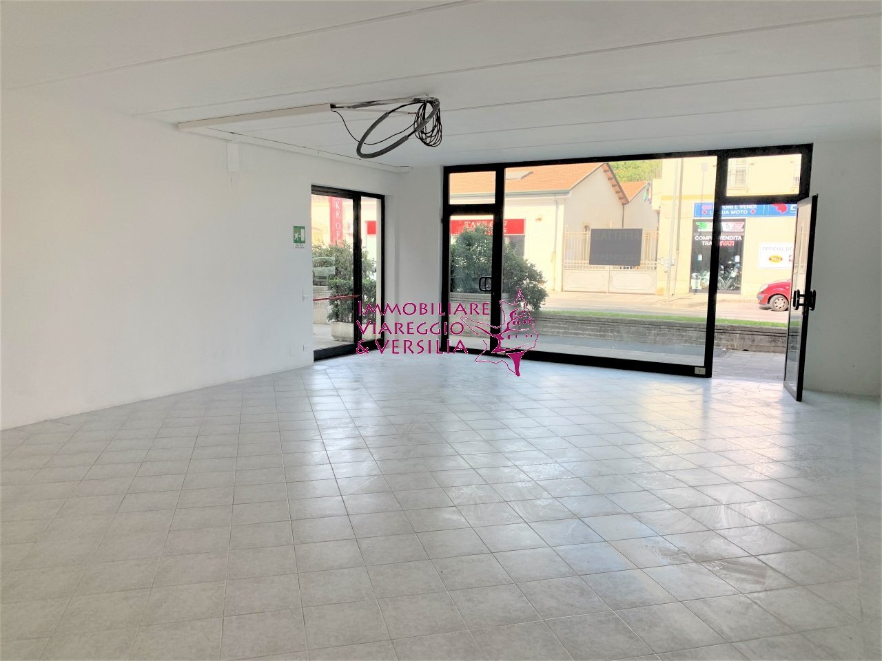 Foto 3 - Negozio via aurelia Nord, Viareggio - foto 3