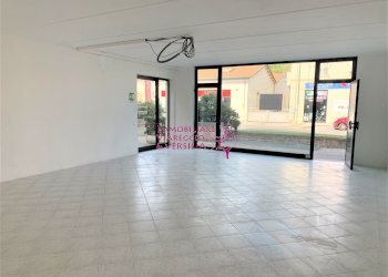 Foto 3 - Negozio via aurelia Nord, Viareggio - foto 3