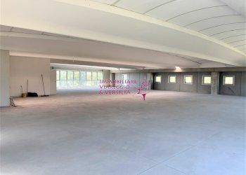 Foto 4 - Magazzino via dei Carpentieri
 
5, Camaiore - foto 4