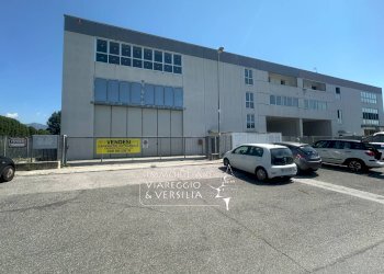Foto 2 - Warehouse via dei Carpentieri
5, Camaiore - photo 2