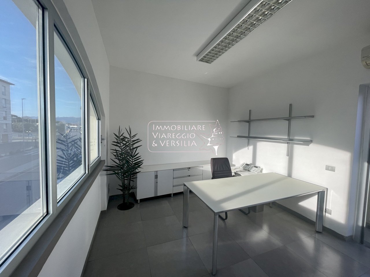 Foto 2 - Office via Aurelia Sud, Viareggio - photo 2