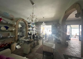 Foto 7 - Negozio via Fratelli Cervi
 
20, Viareggio - foto 7