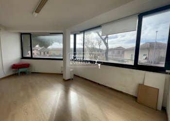 Foto 1 - Capannone via della Vetraia
 
3, Viareggio - foto 1