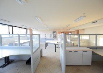 Foto 4 - Capannone via Aurelia Sud
 
10, Viareggio - foto 4