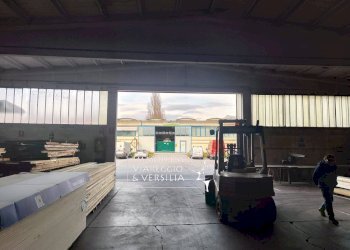 Foto 2 - Magazzino via dei Falegnami
 
15, Camaiore - foto 2