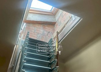 Foto 19 - Capannone Via S. Francesco
 
70, Viareggio - foto 18