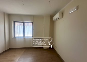 Foto 17 - Appartamento via Cesare Battisti
 
1, Viareggio - foto 16